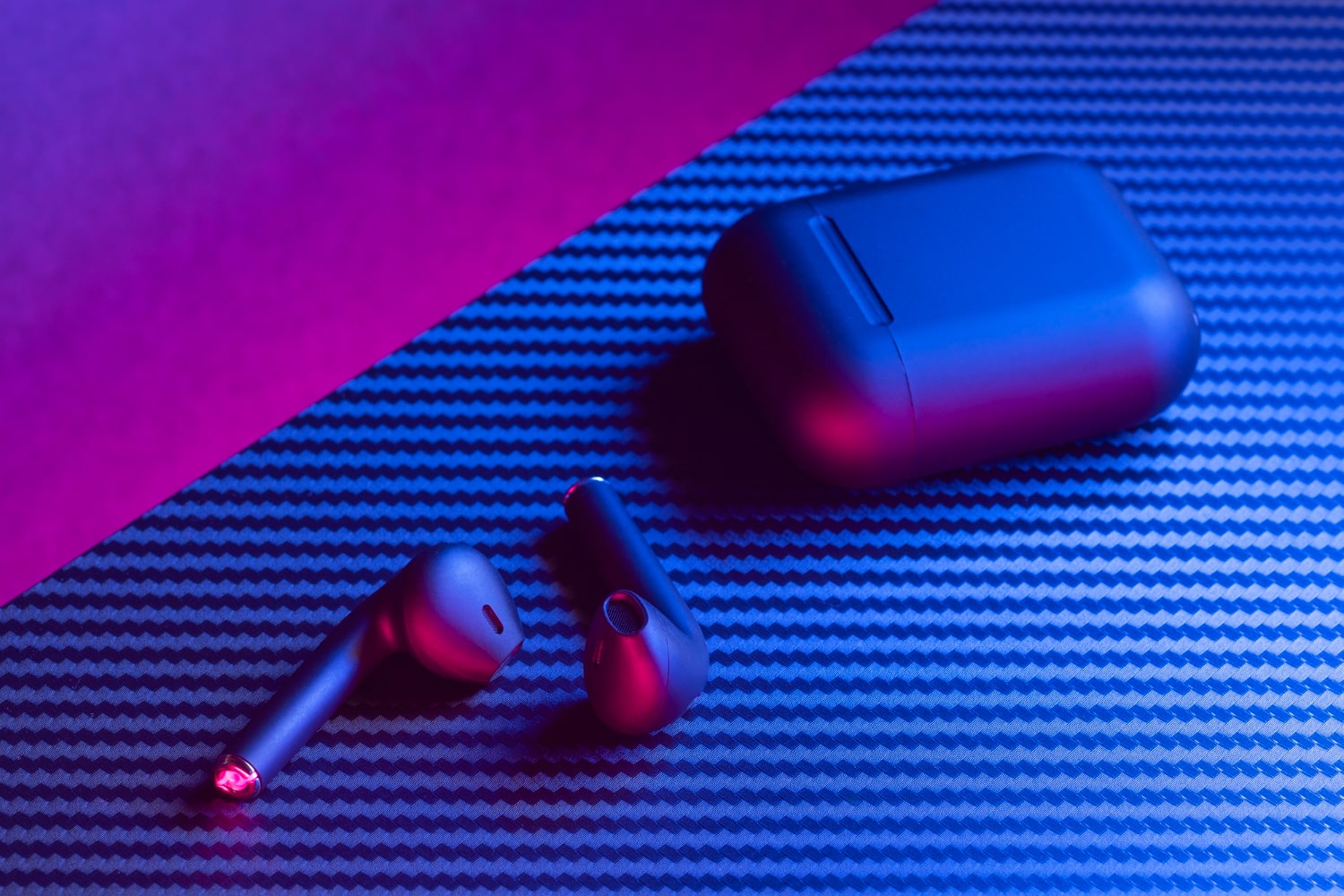 Unlock Pro-Level Sound with Thespark Shop Gaming Wireless Bluetooth Earbuds